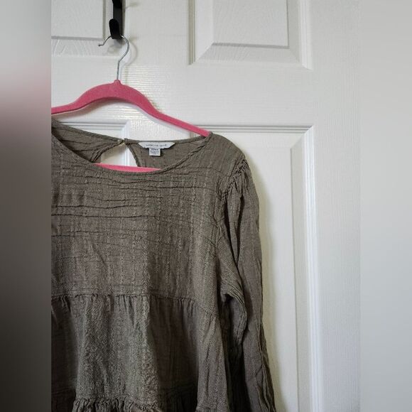 American Eagle Pastel Olive Green Smocked Long Sleeve Blouse Top M - Picture 8 of 13